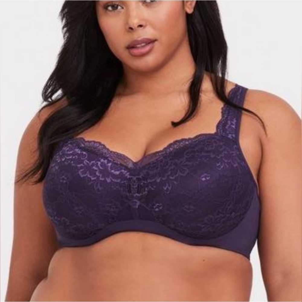 Torrid Max Support, 360° ballet  Full Coverage Purple Lace Bra, Size 46D